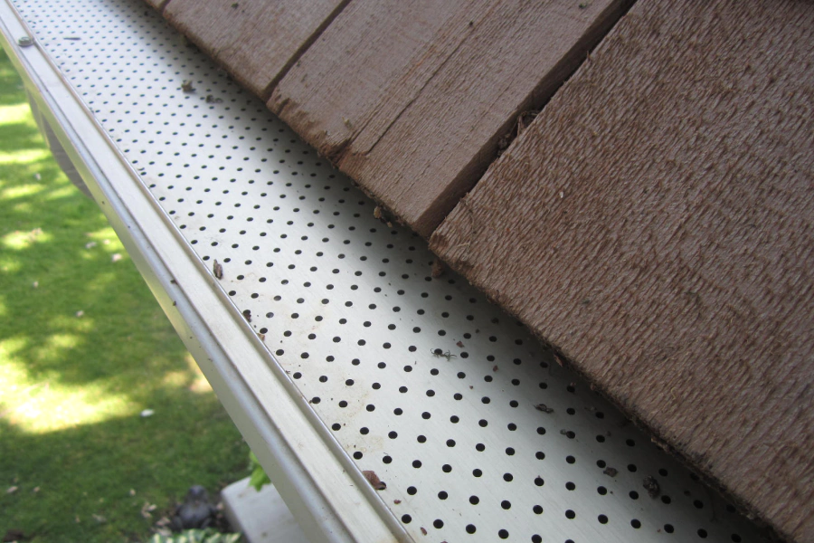 close up to gutter cover material lorton va